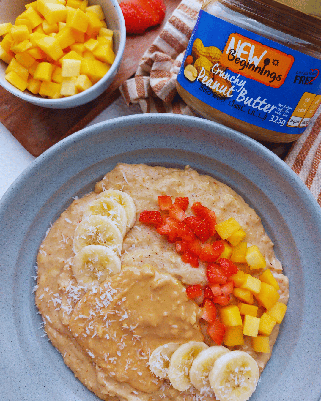 Creamy PB Banana Oat Bowl